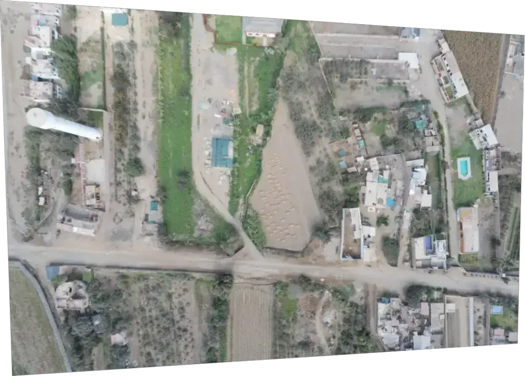 Foto aérea rectificada de un sector urbano con calles y manzanas